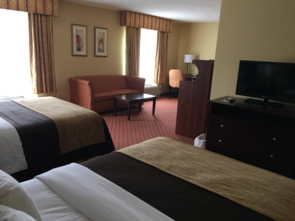 Comfort Inn Naugatuck-Shelton, Ct Exterior photo